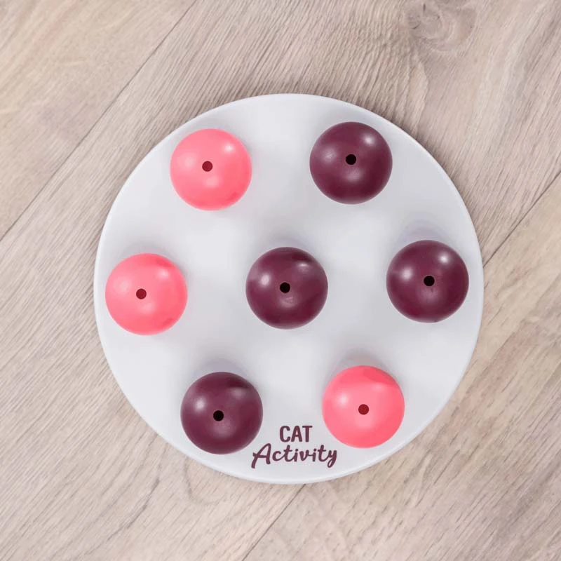 Trixie Solitaire Cat Strategy Game - Image 2