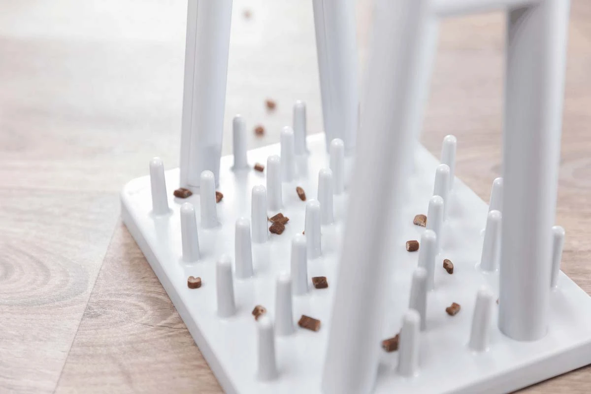 Trixie Turn Around Cat Strategy Game - Image 4